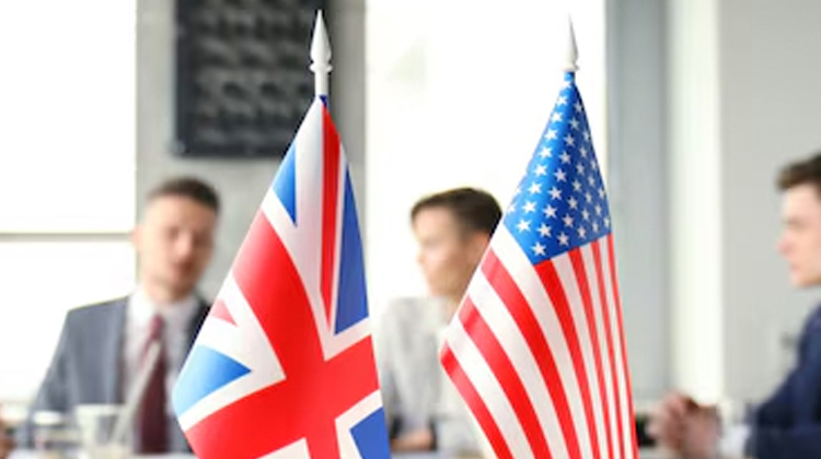 UK vs USA vs Canada: Which country is best for your master's degree?